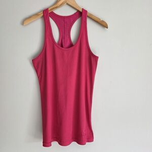 Under Armour Racer Back Pink Tank Top Size small